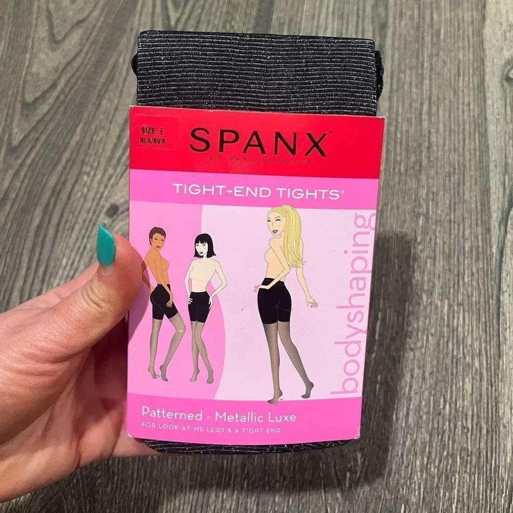 NWT  Spanx Patterned Tight-End Tights Metallic Luxe Stretch Black Silver Size E